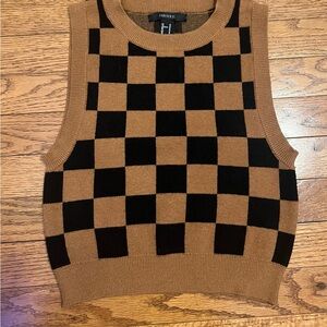 Forever 21 Tan and Black Patterned Knit Vest Medium